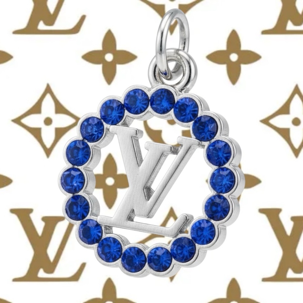 Louis Vuitton Authentic Silver Crystal Necklace Pendant for Necklace - Picture 3 of 15